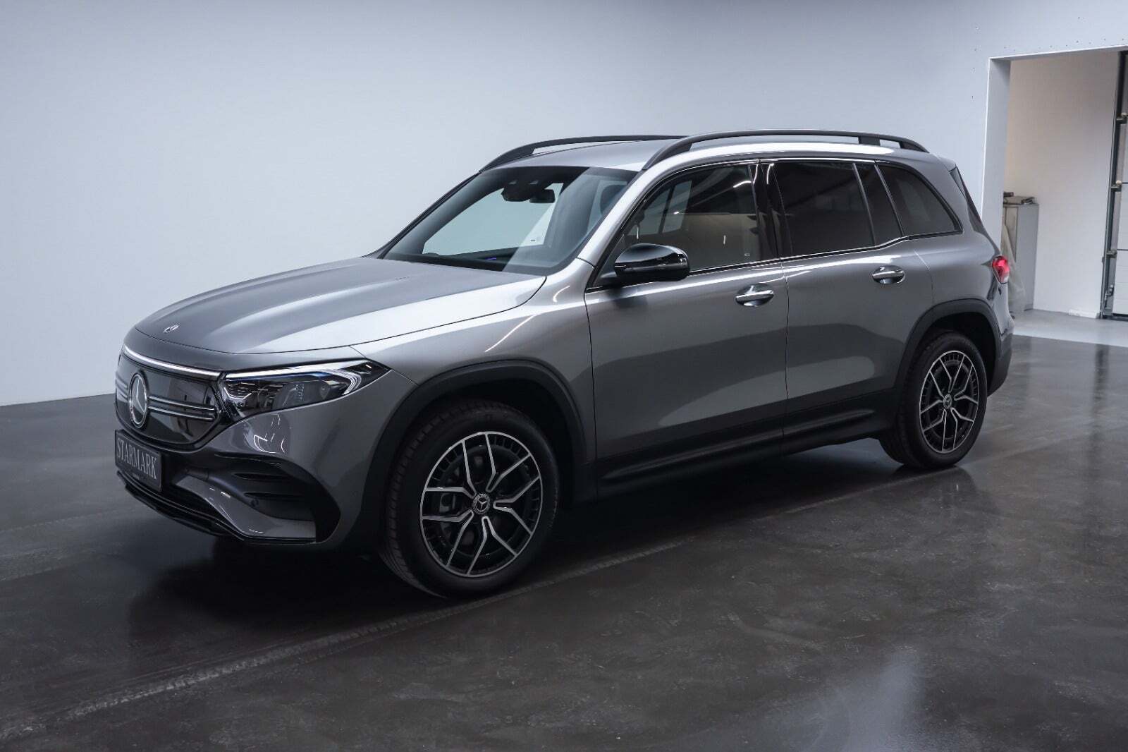 Mercedes EQB300 AMG Line 4Matic