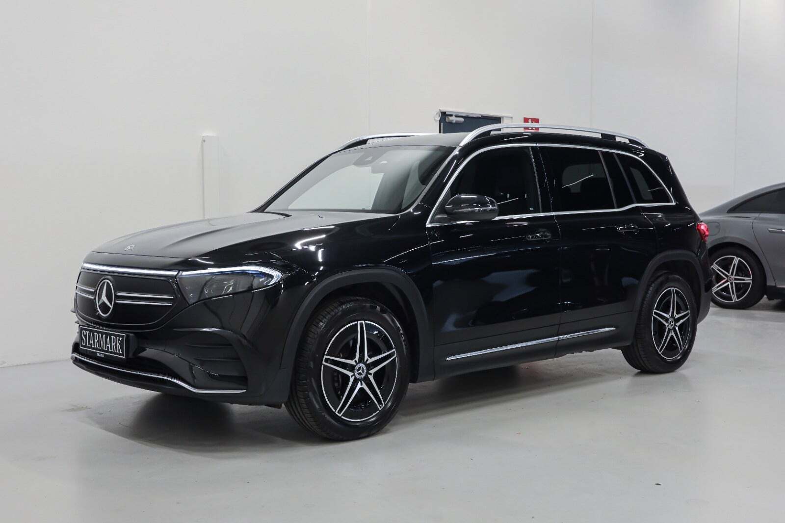 Mercedes EQB250+ AMG Line