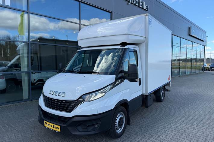 Hvid Iveco Daily fra 2022