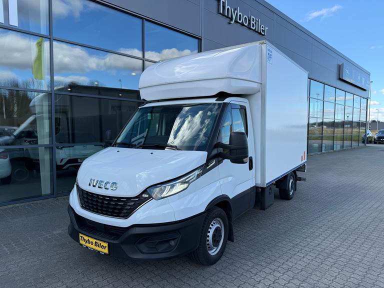 Iveco Daily 2,3 35C16 3750mm D m/Alukasse med lift Hi-Matic 156HK Ladv./Chas. 8g Aut.