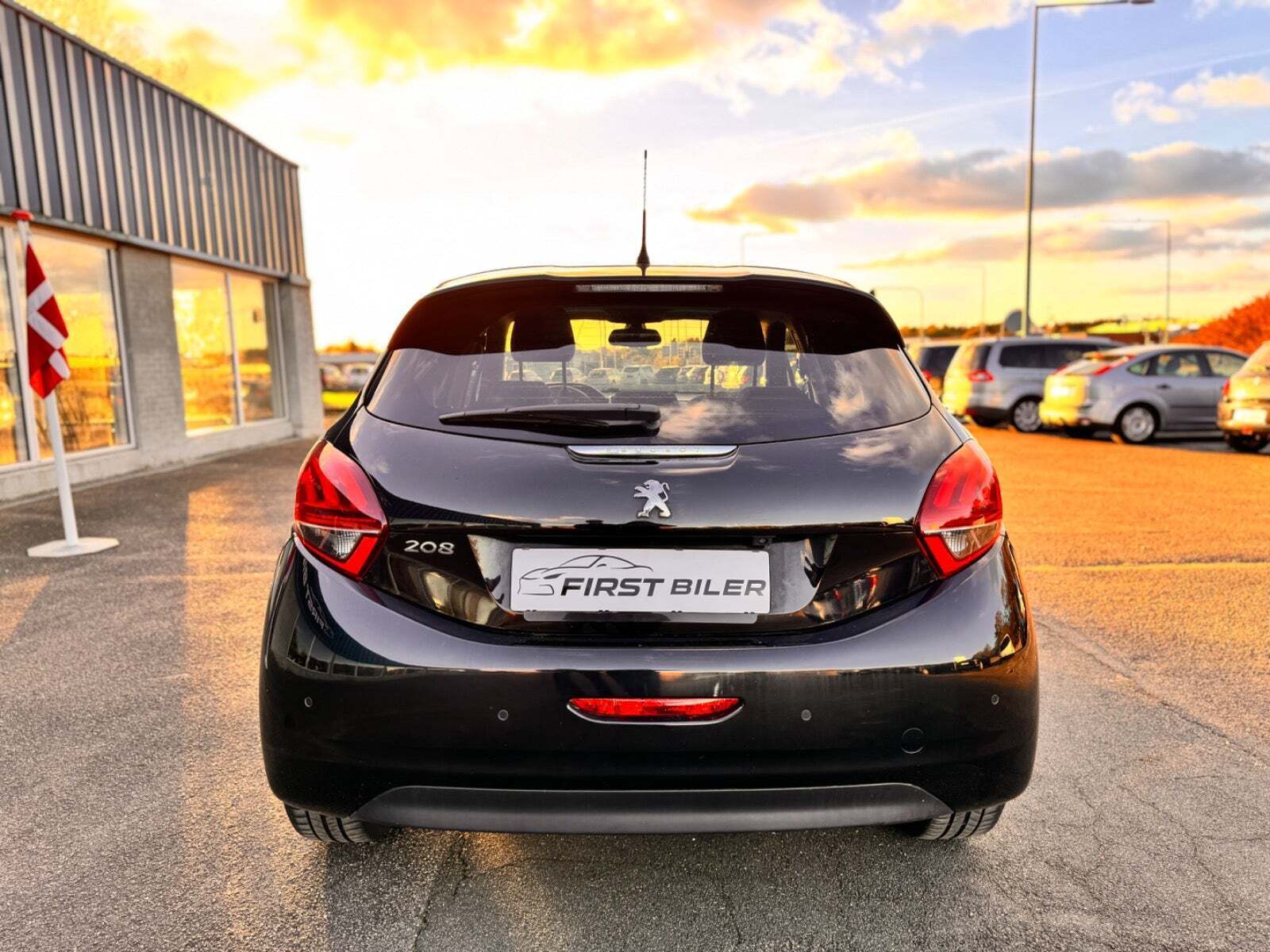 Peugeot 208 1,2 PureTech 82 Allure Sky