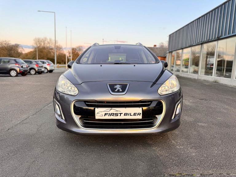 Peugeot 308 1,6 e-HDi 112 Sportium SW 7prs