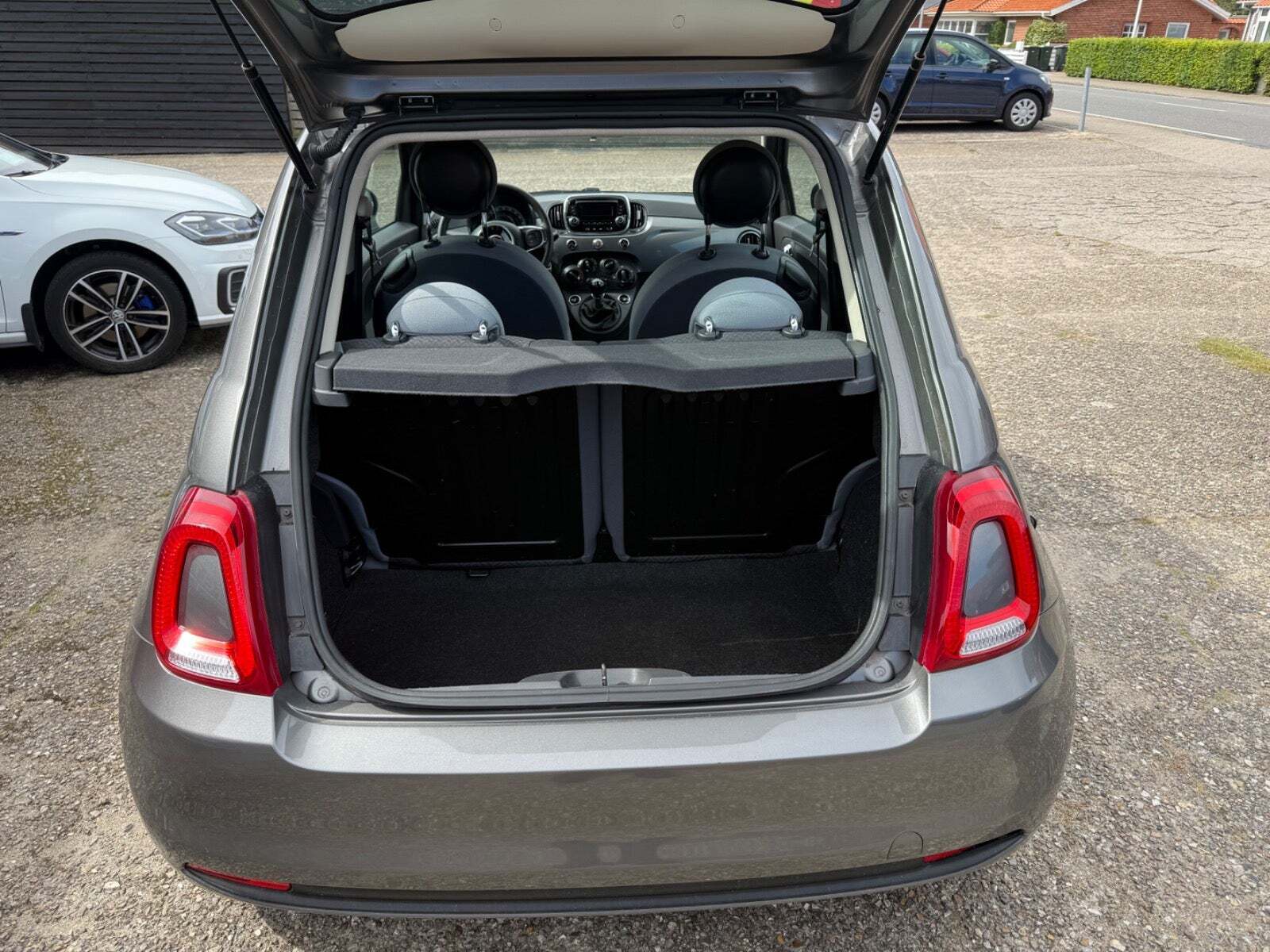 Sølv Fiat 500 fra 2016