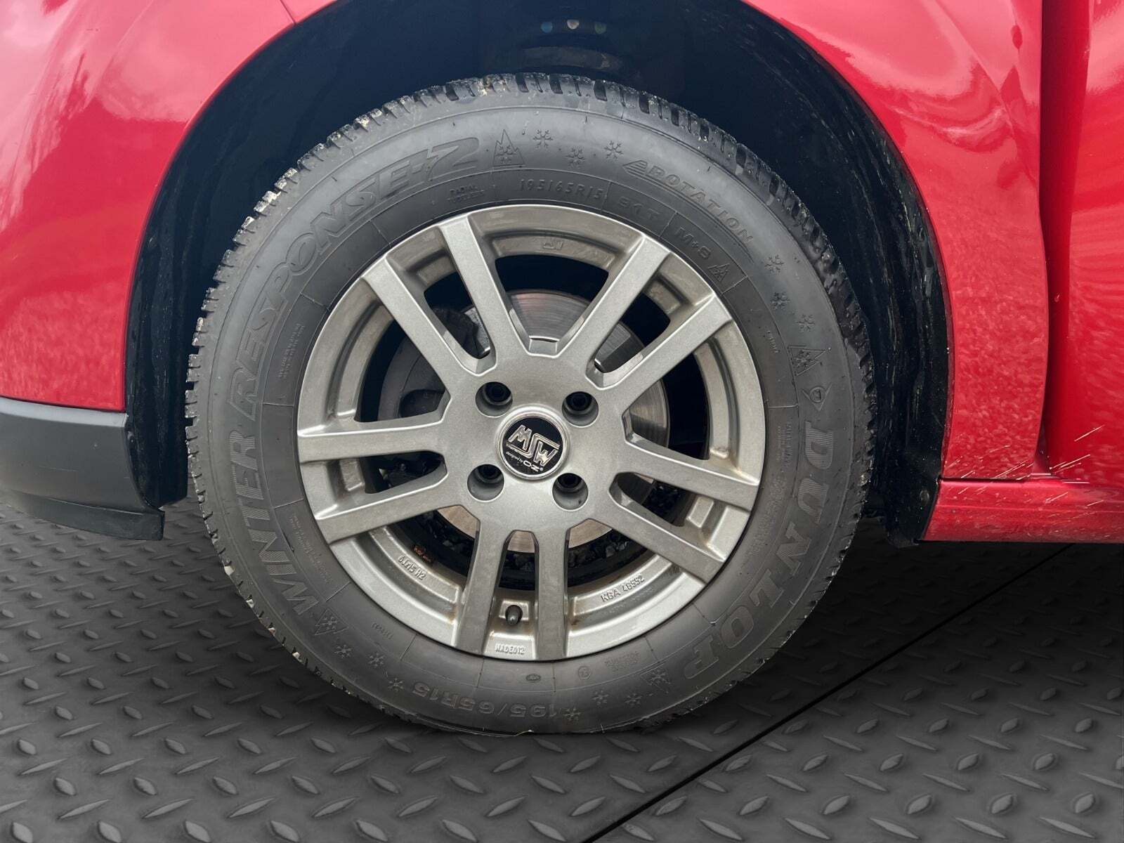 Rød Citroën C3 fra 2017