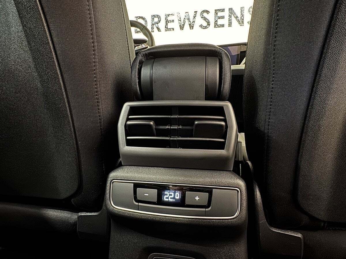 Sort Audi Q4 e-tron fra 2024