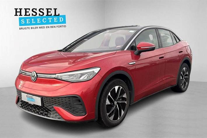 Rød VW ID.5 fra 2022 set udefra