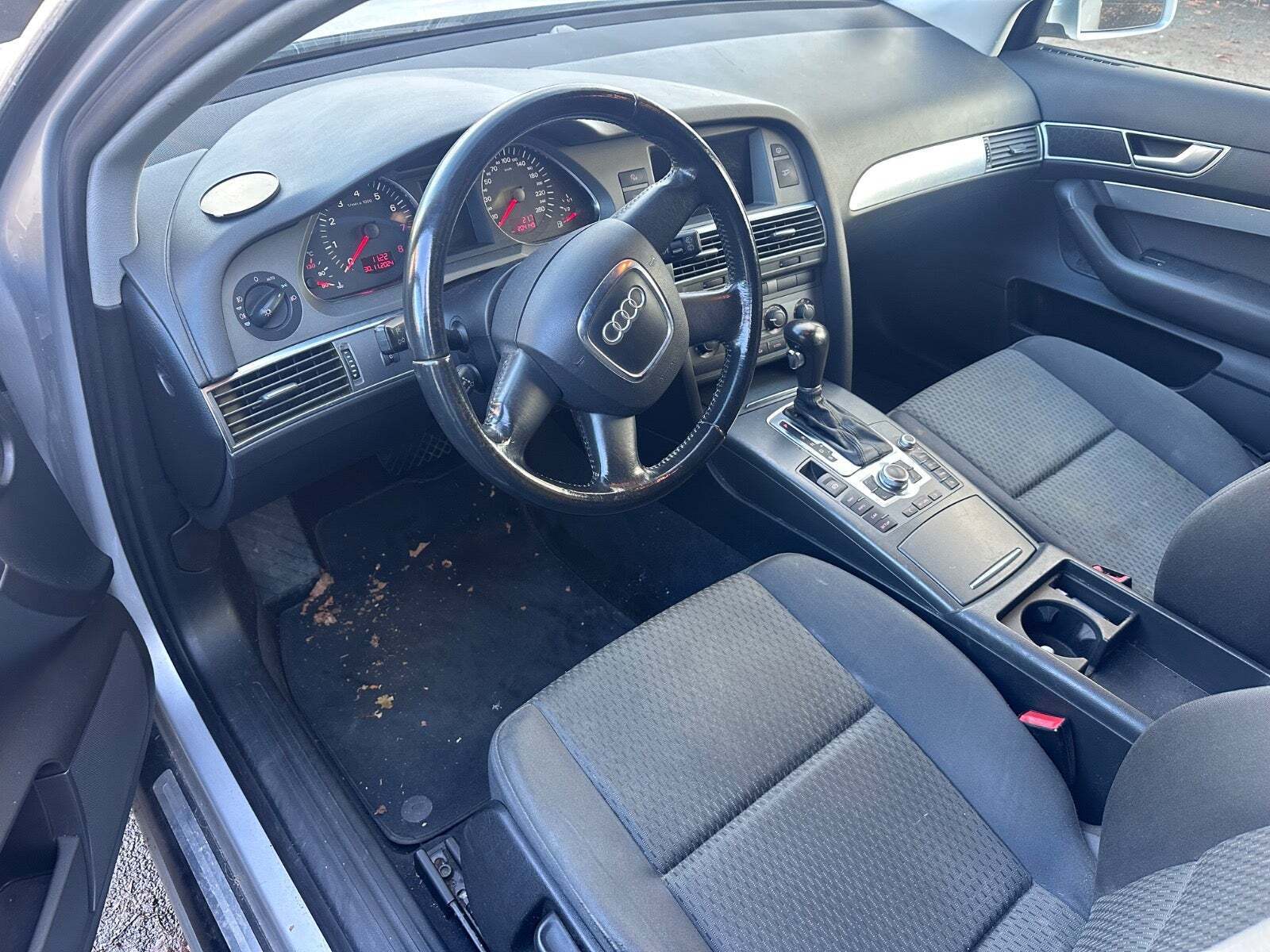 Audi A6 2,4 V6 Avant Multitr.
