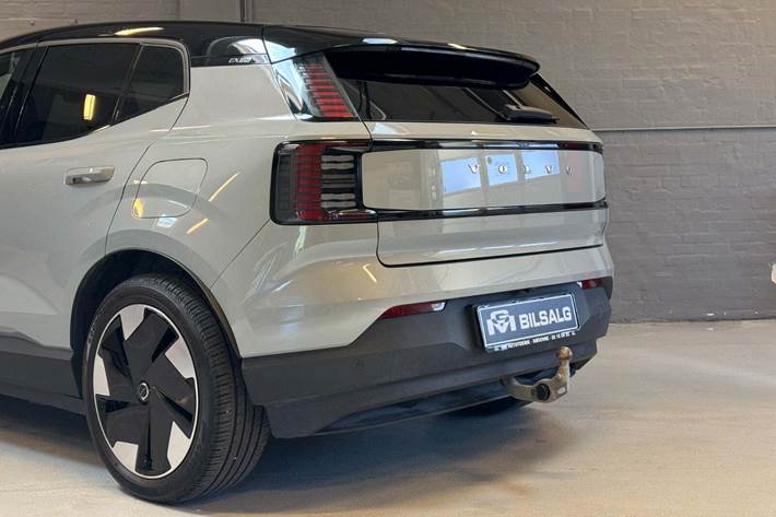 Grå Volvo EX30 fra 2024