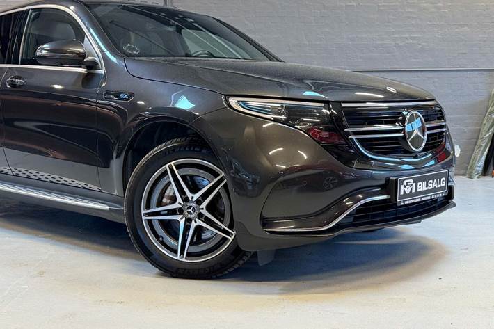 Grå Mercedes EQC400 fra 2020