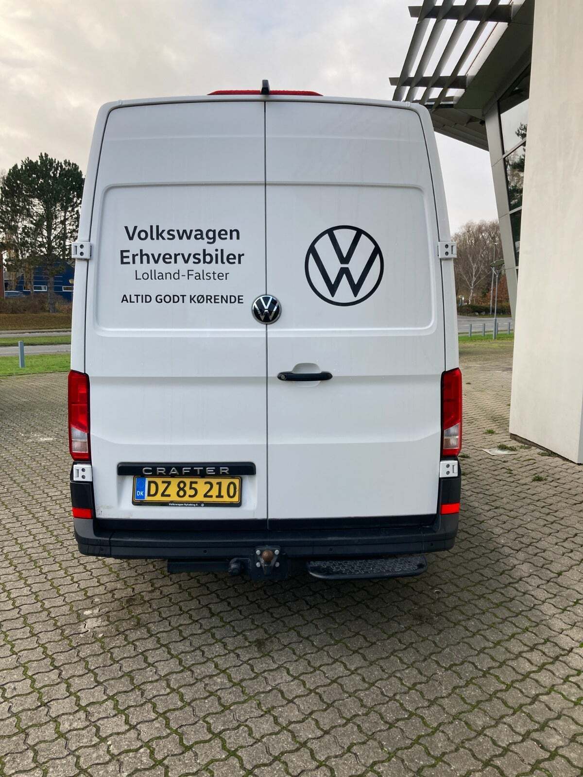 VW Crafter 35 2,0 TDi 177 Kassevogn L3H3 aut.