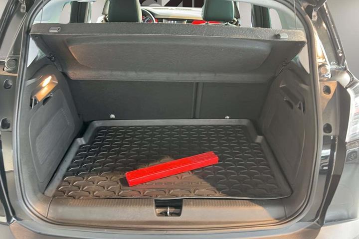 Sort Opel Crossland fra 2023