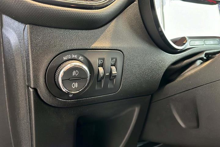 Sort Opel Crossland fra 2023