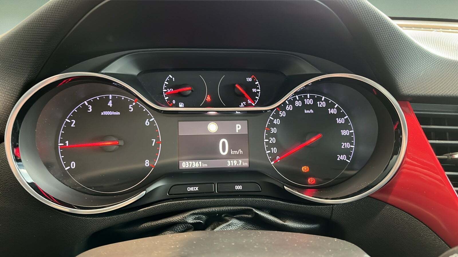 Sort Opel Crossland fra 2023