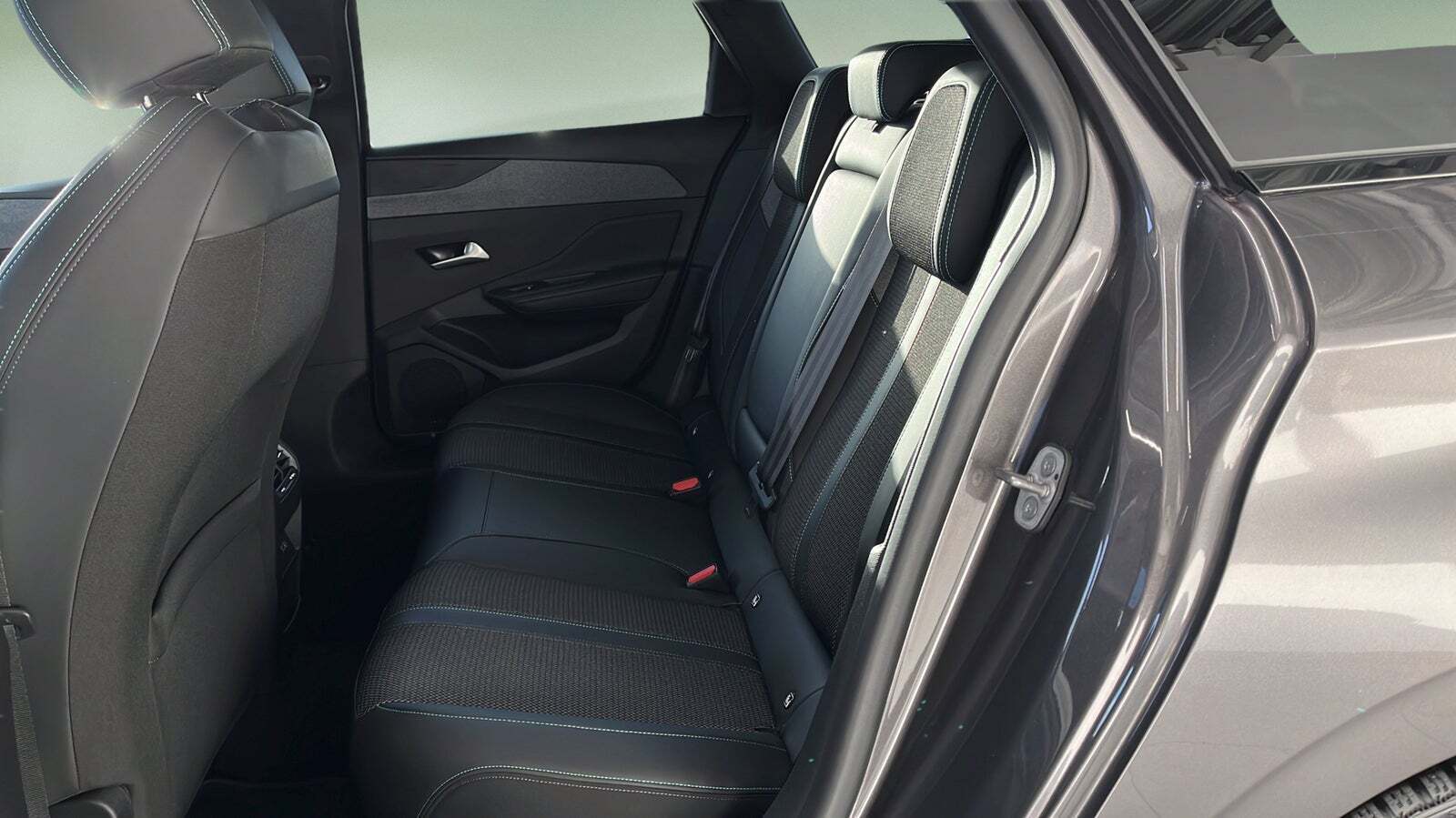 Peugeot 308 1,6 Hybrid First Selection+ SW EAT8