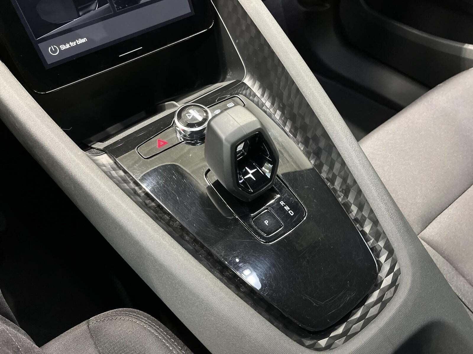 Sort Polestar 2 fra 2023