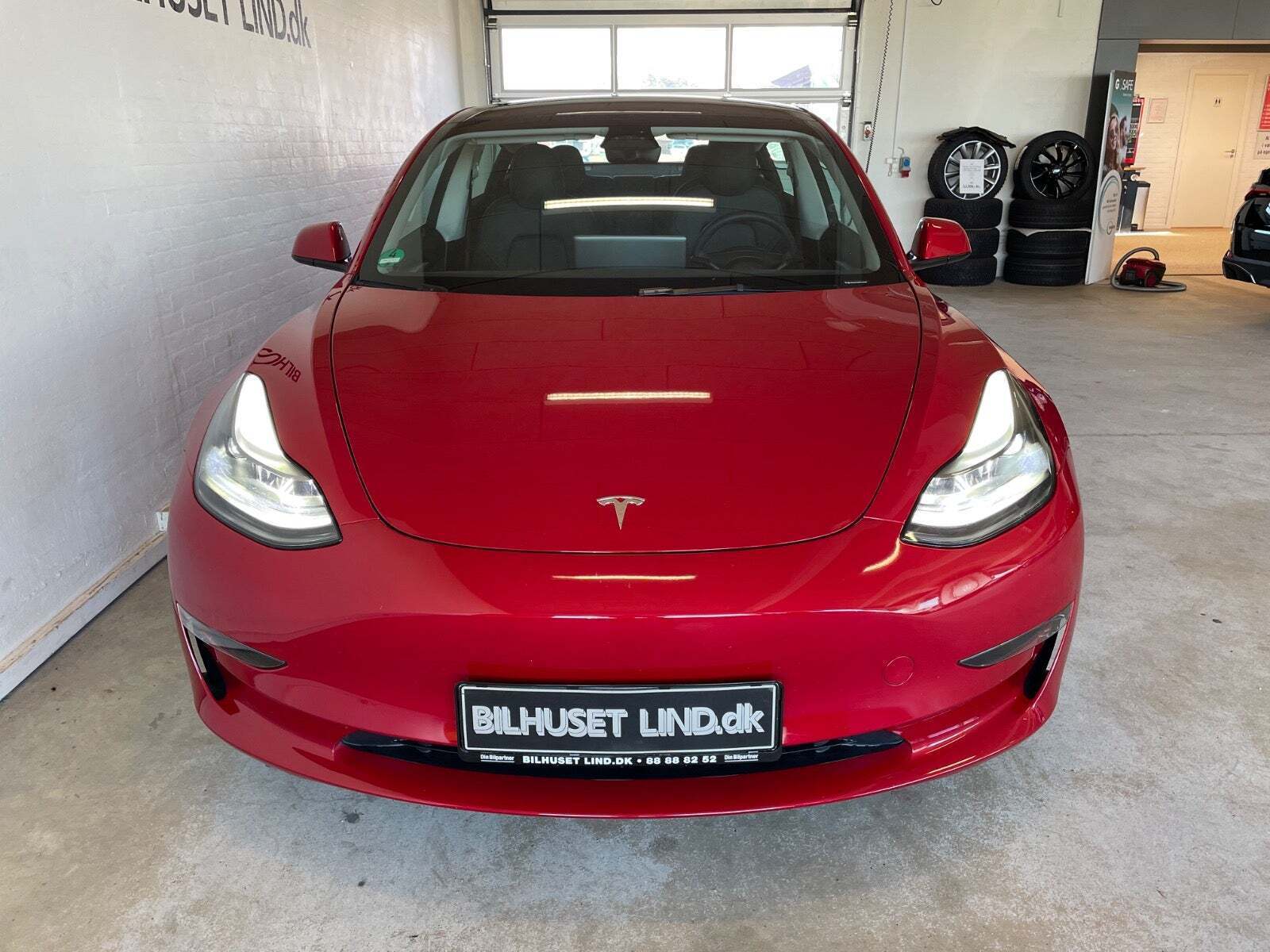 Tesla Model 3 Long Range AWD