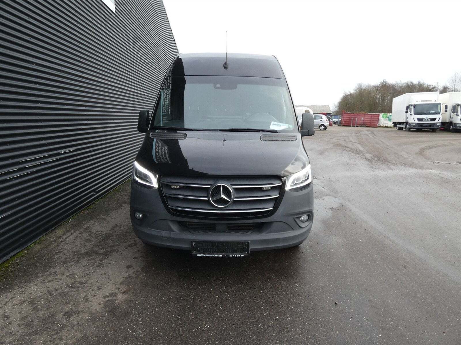 Mercedes Sprinter 319 3,0 CDi A2 Kassevogn aut. RWD