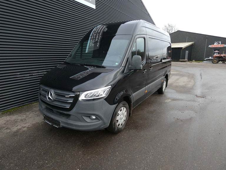 Mercedes Sprinter 319 3,0 CDi A2 Kassevogn aut. RWD
