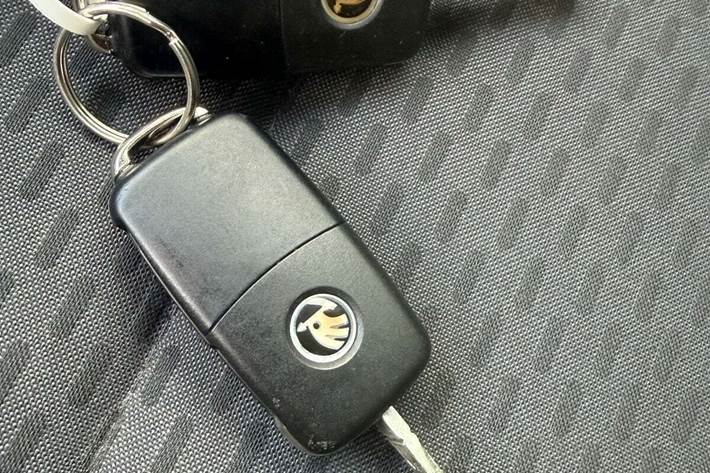 Sort Skoda Fabia fra 2015