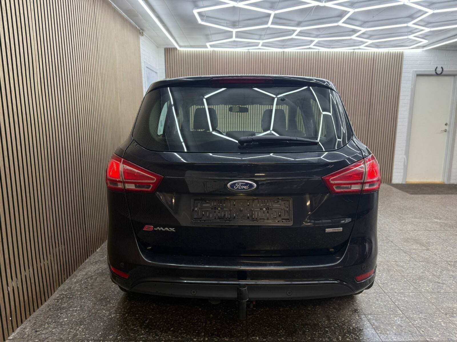 Sort Ford B-MAX fra 2012