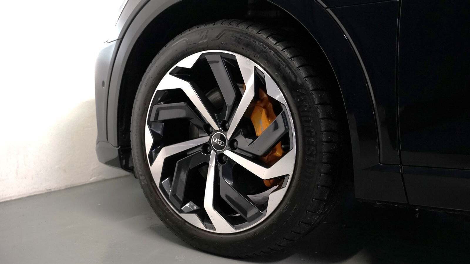 Audi e-tron 55 S-line quattro