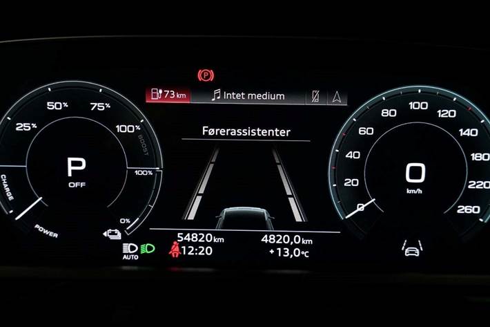 Sort Audi e-tron fra 2022