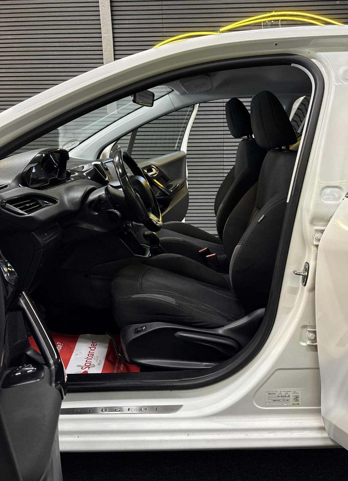 Peugeot 208 1,2 VTi Active