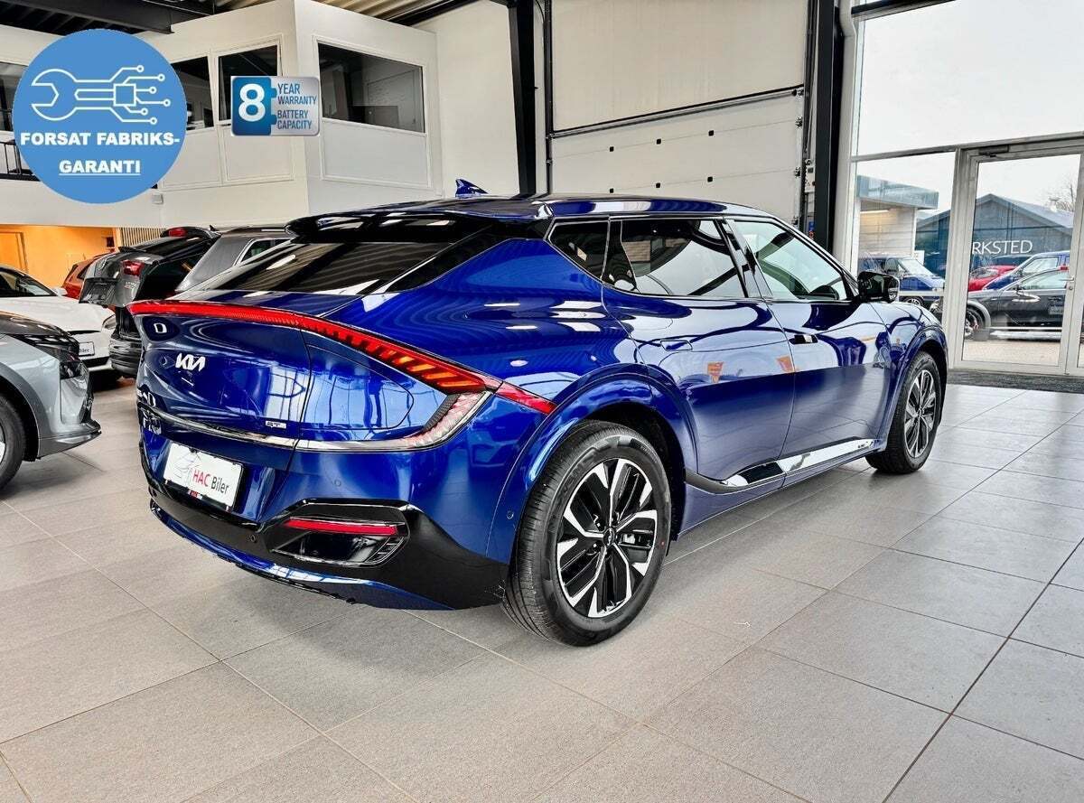 Blå Kia EV6 fra 2023