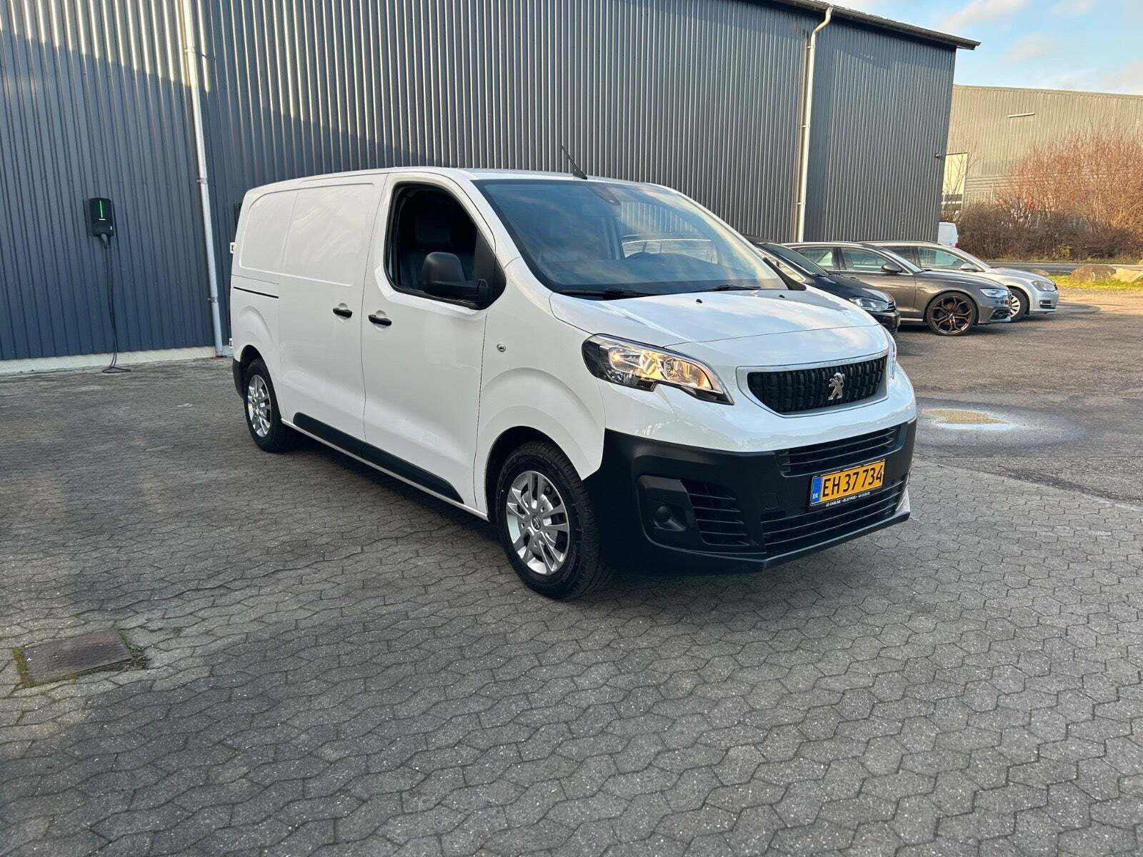 Peugeot e-Expert 50 L2 Plus Van