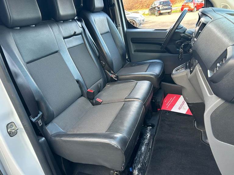 Peugeot e-Expert 50 L2 Plus Van