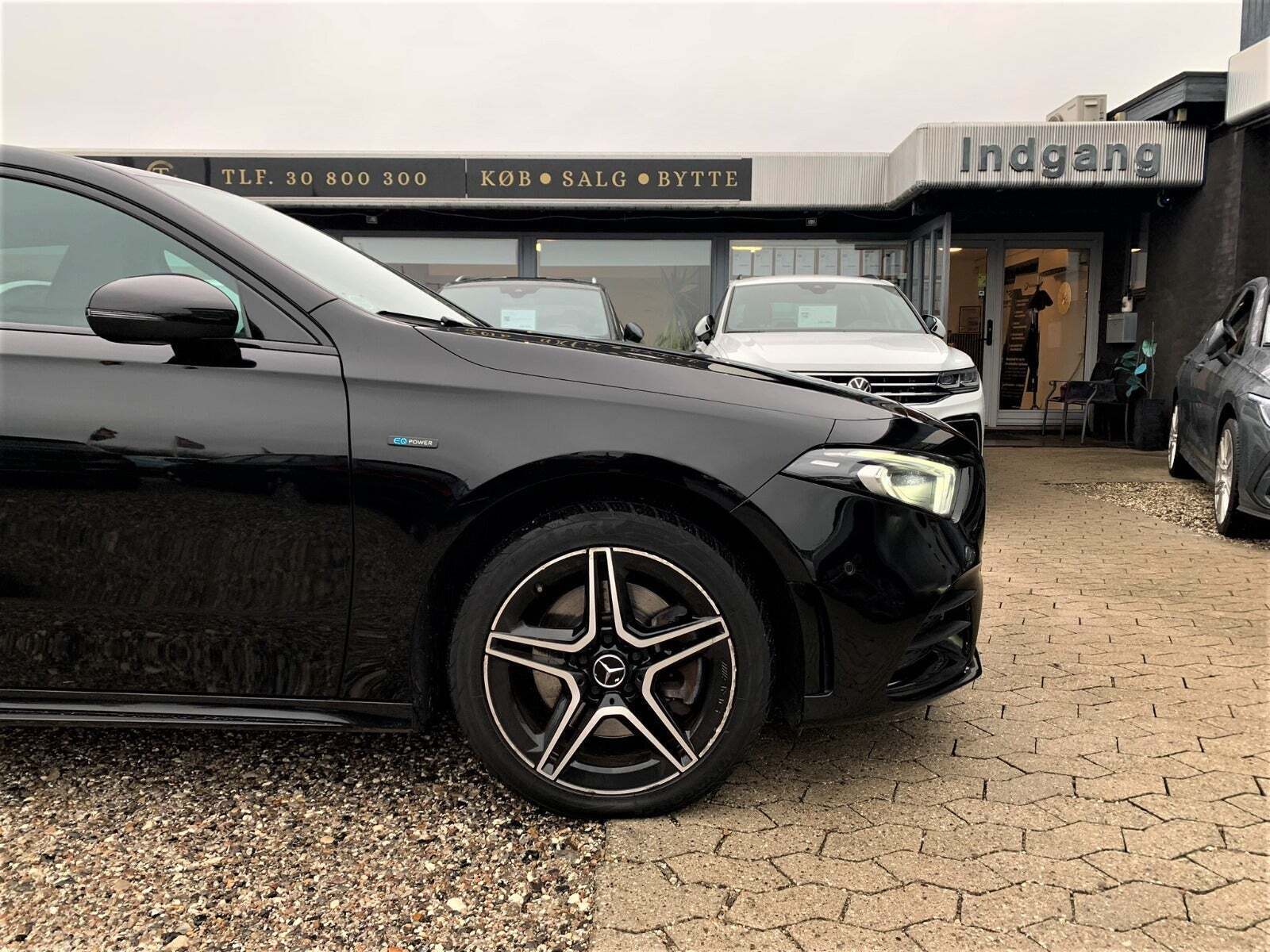 Sort Mercedes A250 e fra 2020