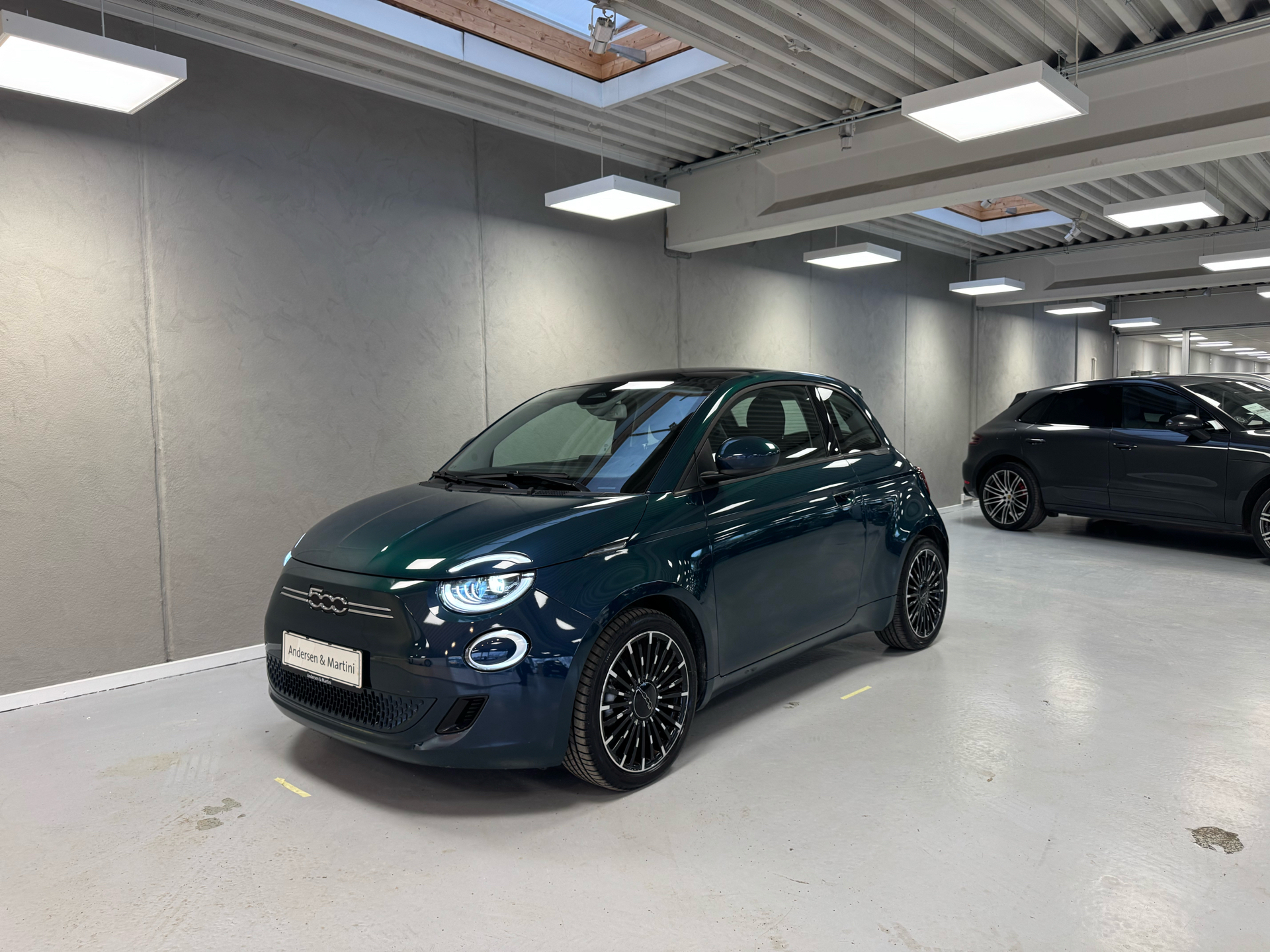 Grøn Fiat 500e fra 2022