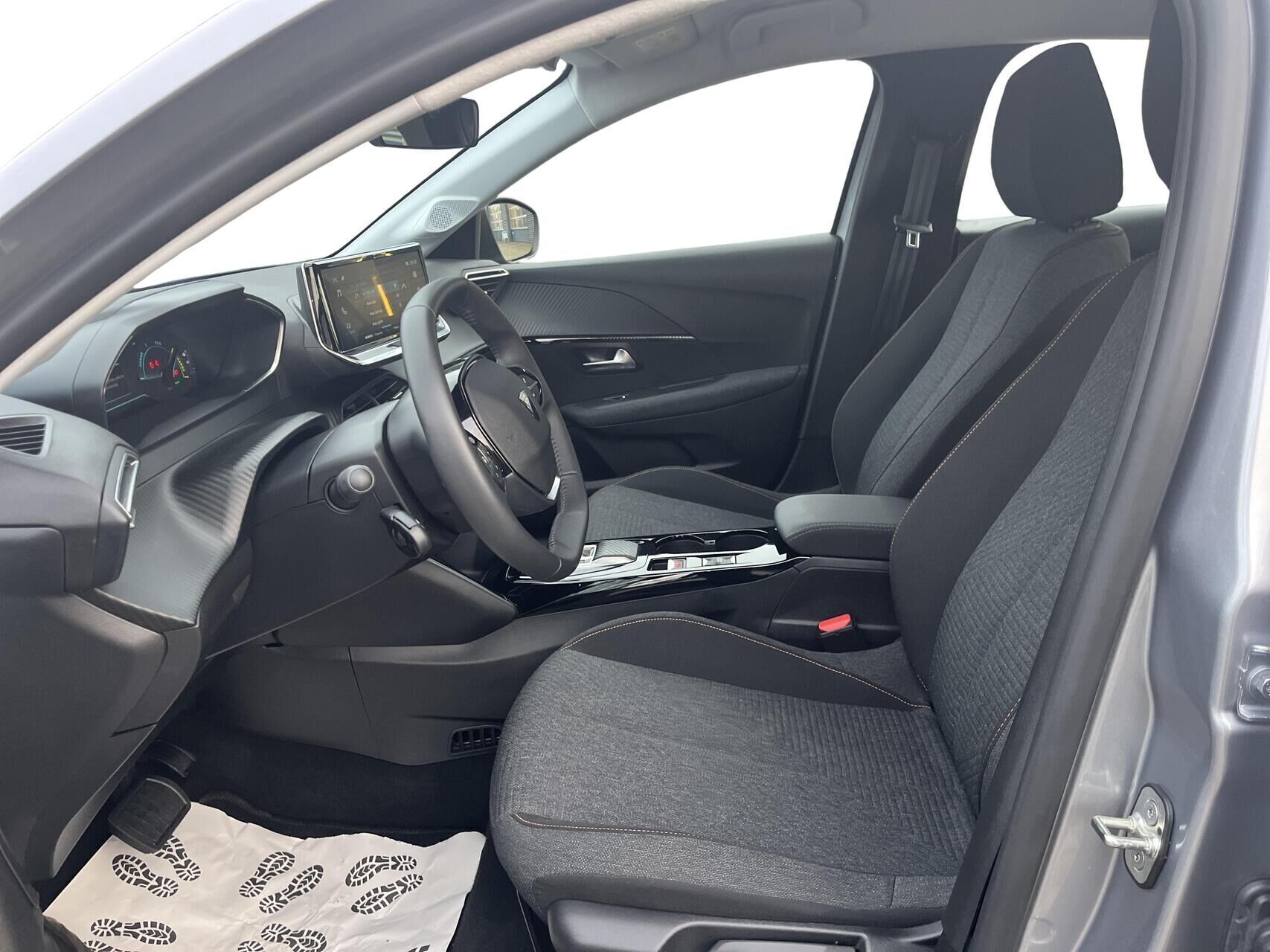 Peugeot e-208 EL Style 136HK 5d Aut.