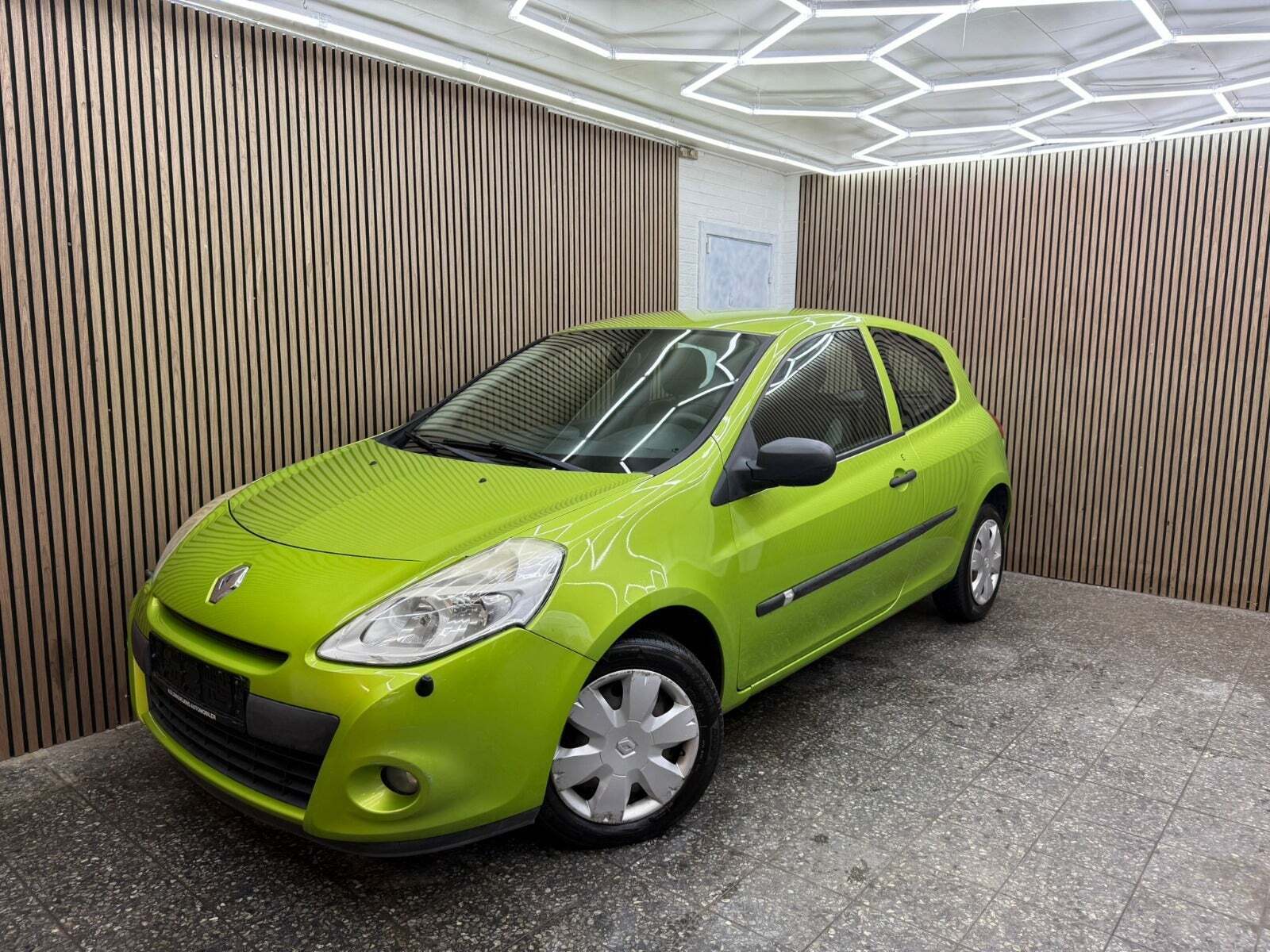 Renault Clio III 1,2 16V 65 Access