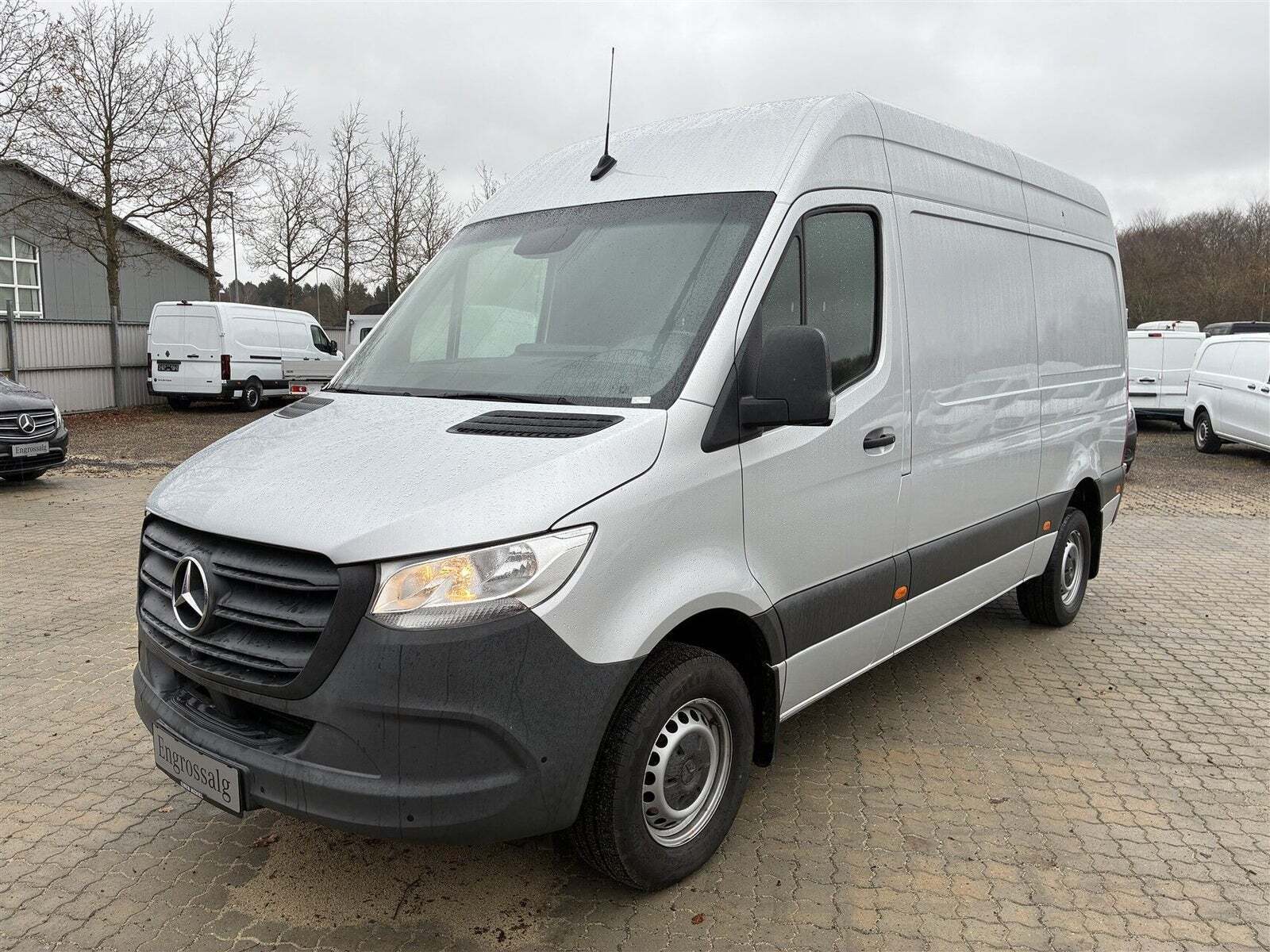 Mercedes Sprinter 317 2,0 CDi A2 Kassevogn aut. RWD