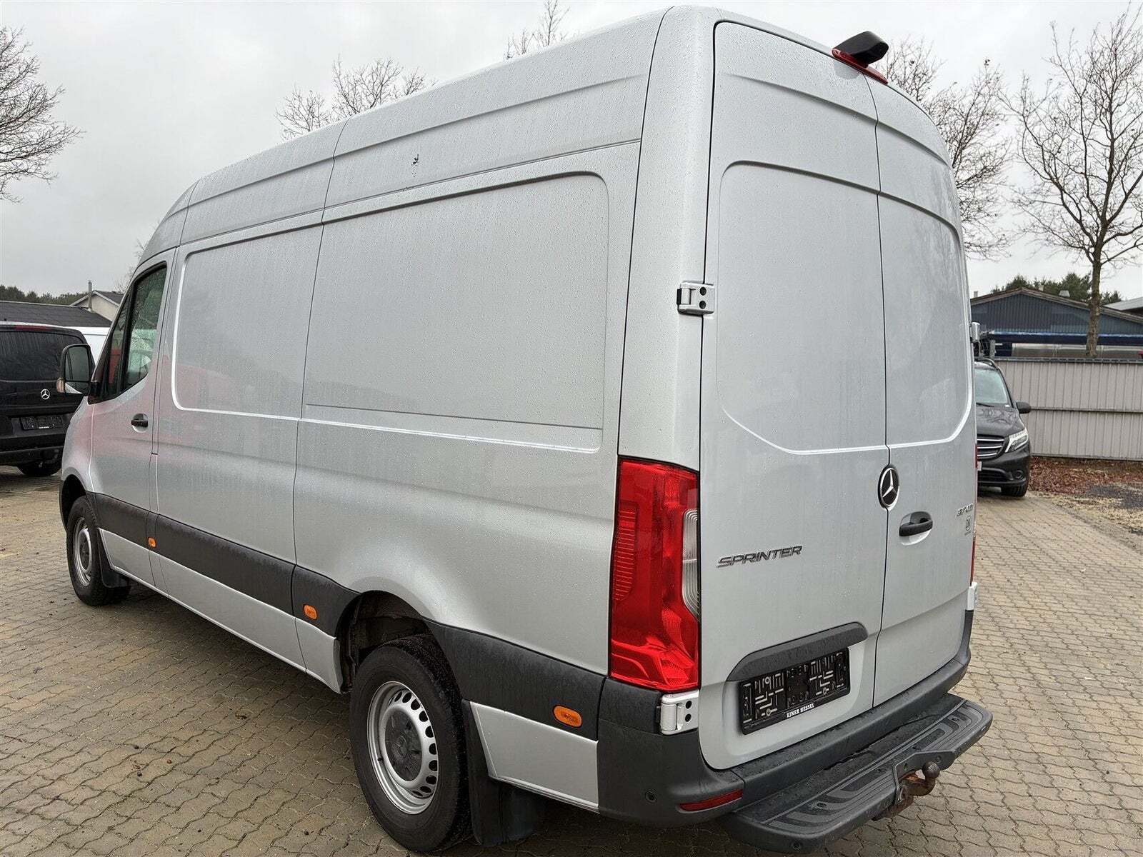 Mercedes Sprinter 317 2,0 CDi A2 Kassevogn aut. RWD