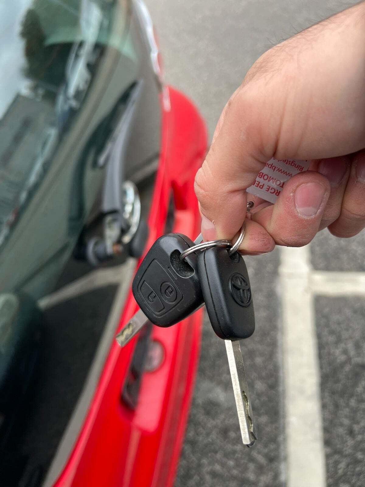 Rød Toyota Aygo fra 2012