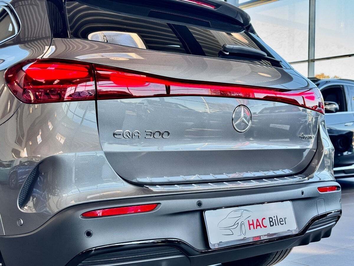 Mercedes EQA300 AMG Line 4Matic