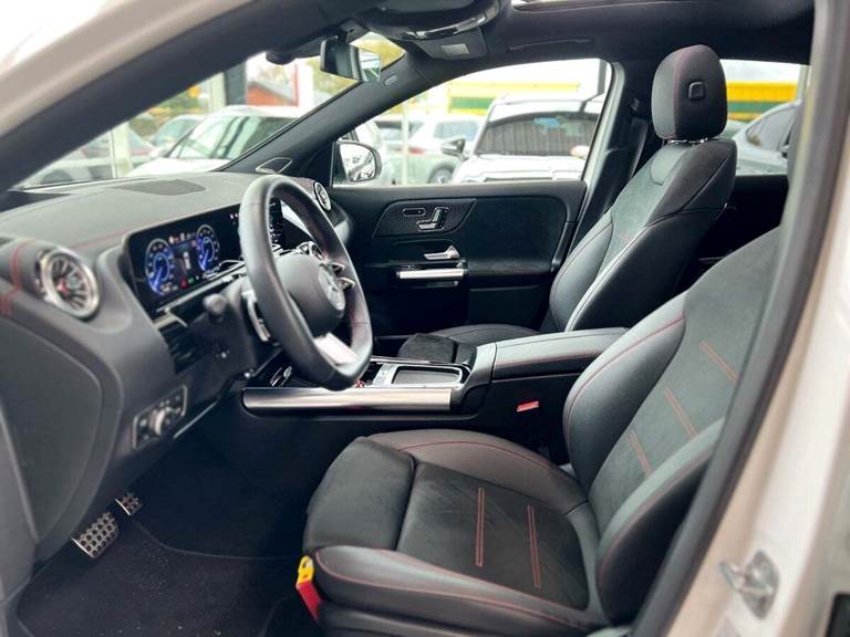 Mercedes EQA250+ AMG Premium