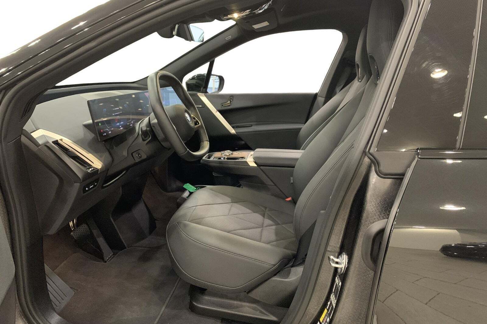 BMW iX xDrive40 Supercharged