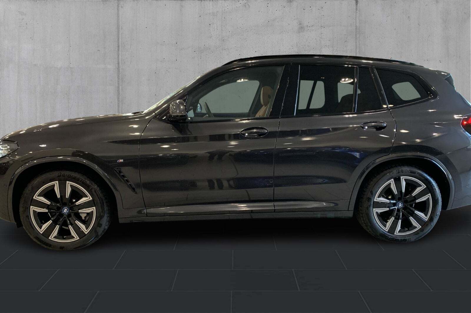 BMW iX3 Charged M-Sport