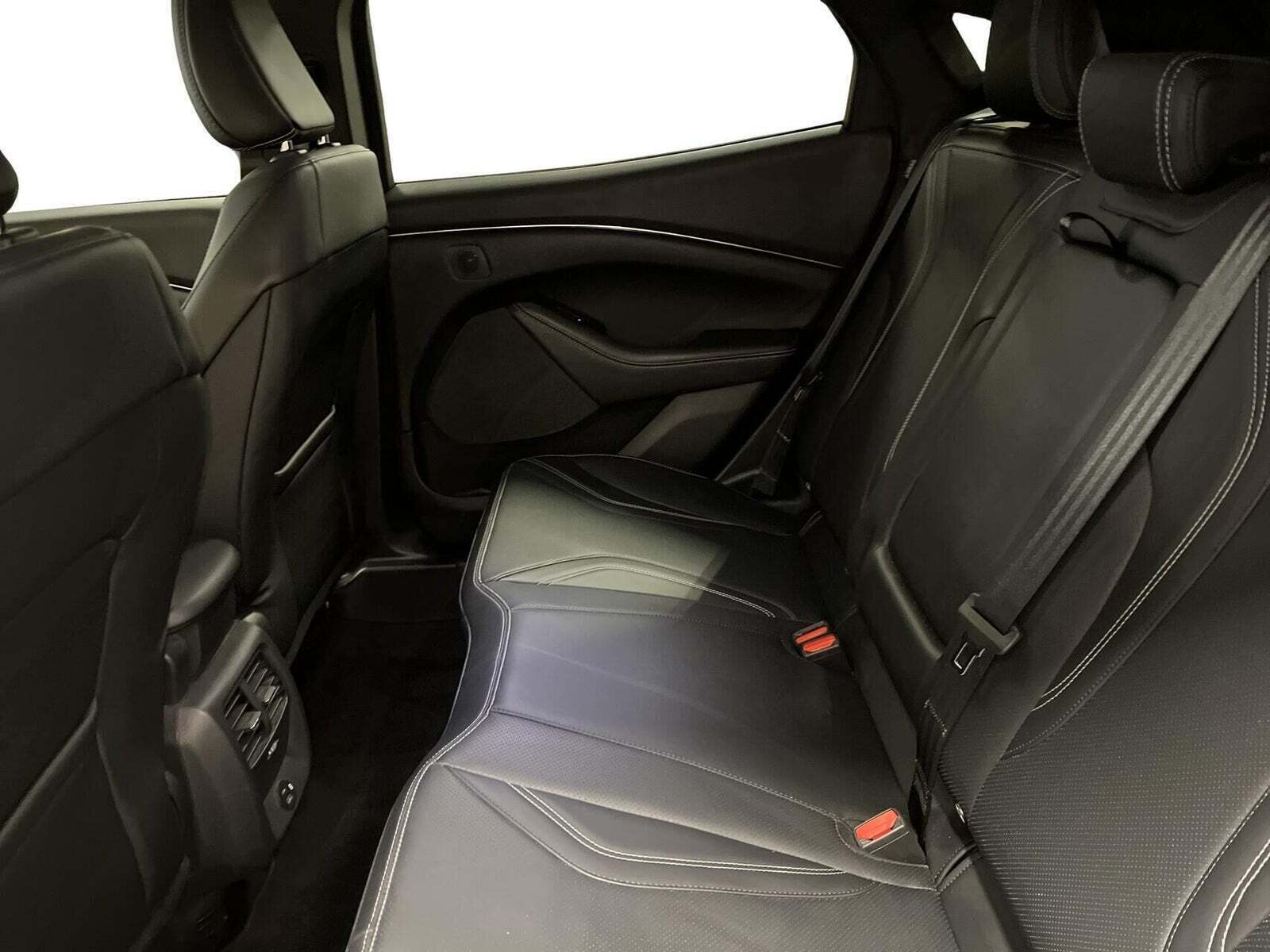 Ford Mustang Mach-E 75 Standard Range