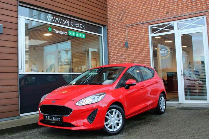 Rød Ford Fiesta fra 2020