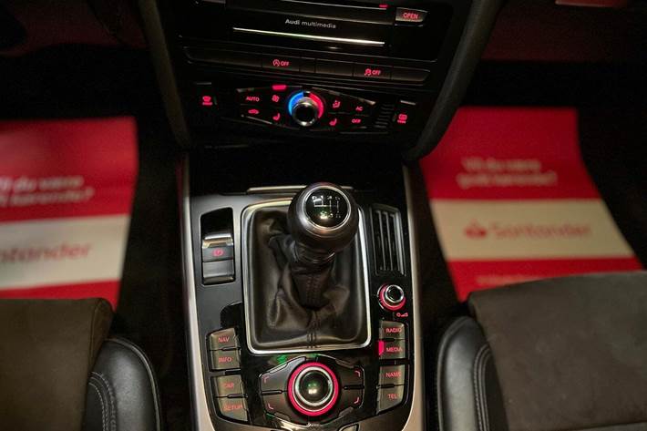 Grå Audi A5 fra 2012