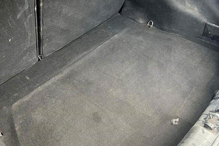 Grå Kia Ceed fra 2007