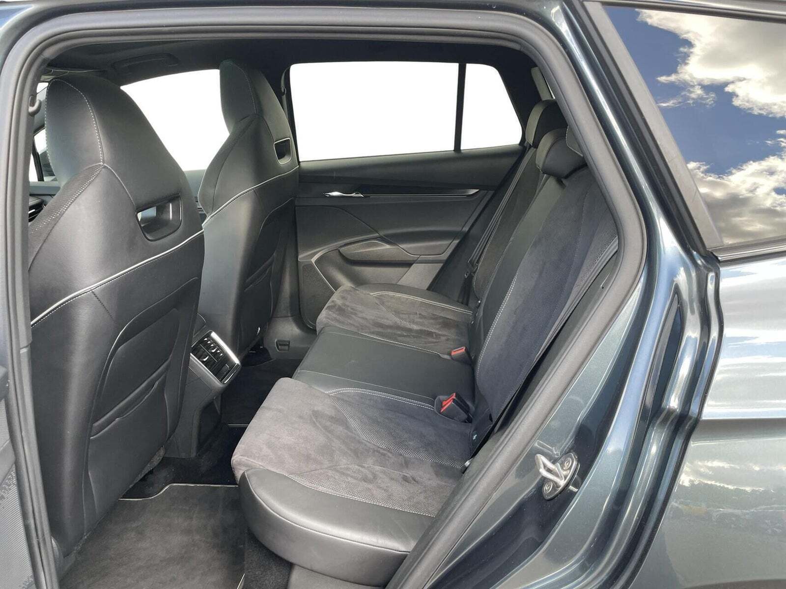 Skoda Enyaq 60 iV Sportline