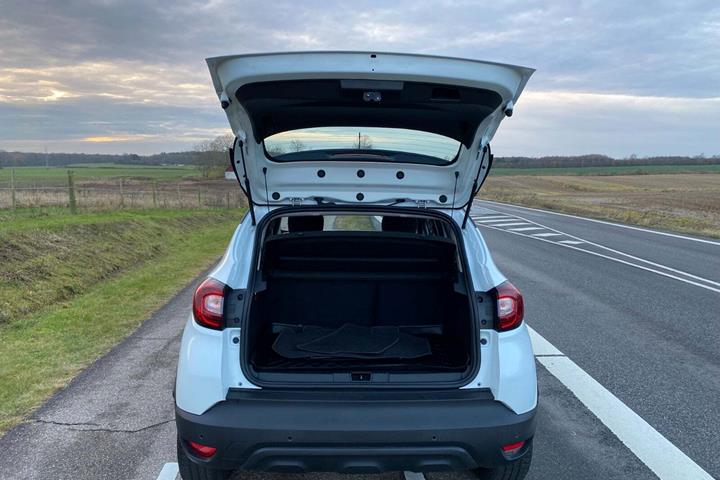 Hvid Renault Captur fra 2018