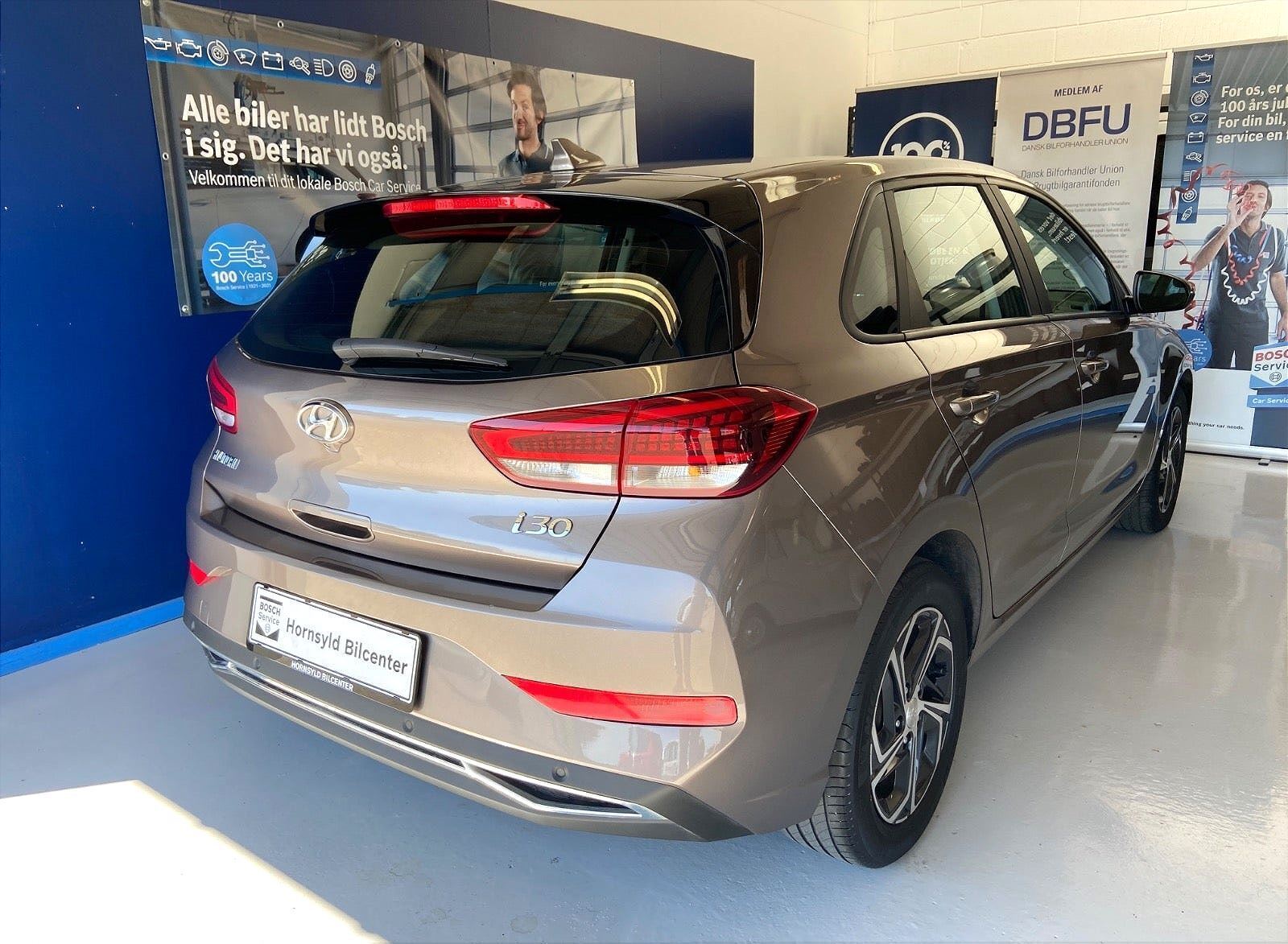 Brun Hyundai i30 fra 2022