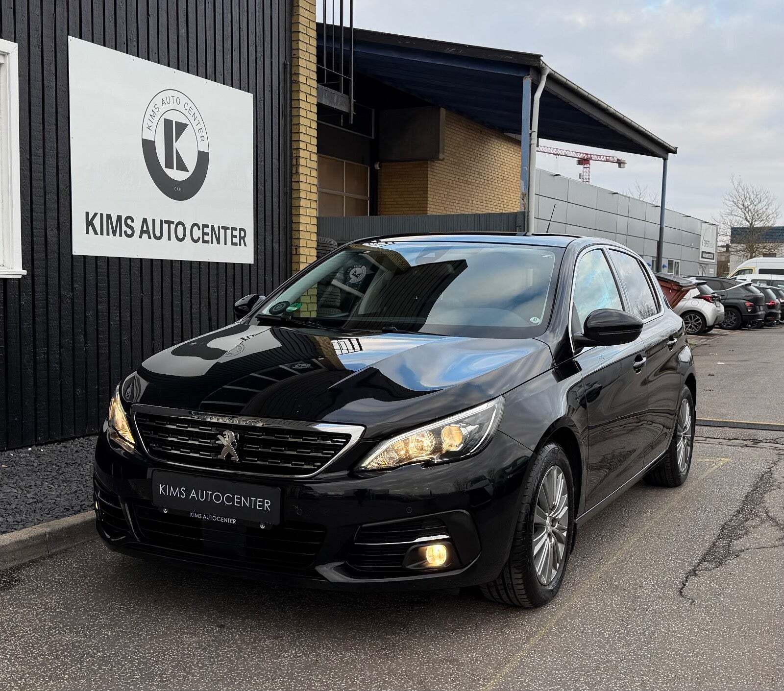 Peugeot 308 1,5 BlueHDi 130 Prestige Sky