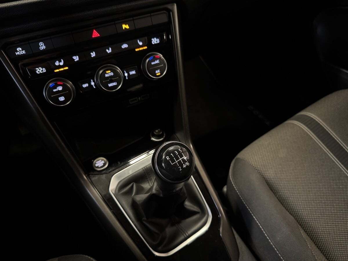 Brun VW T-Roc fra 2019